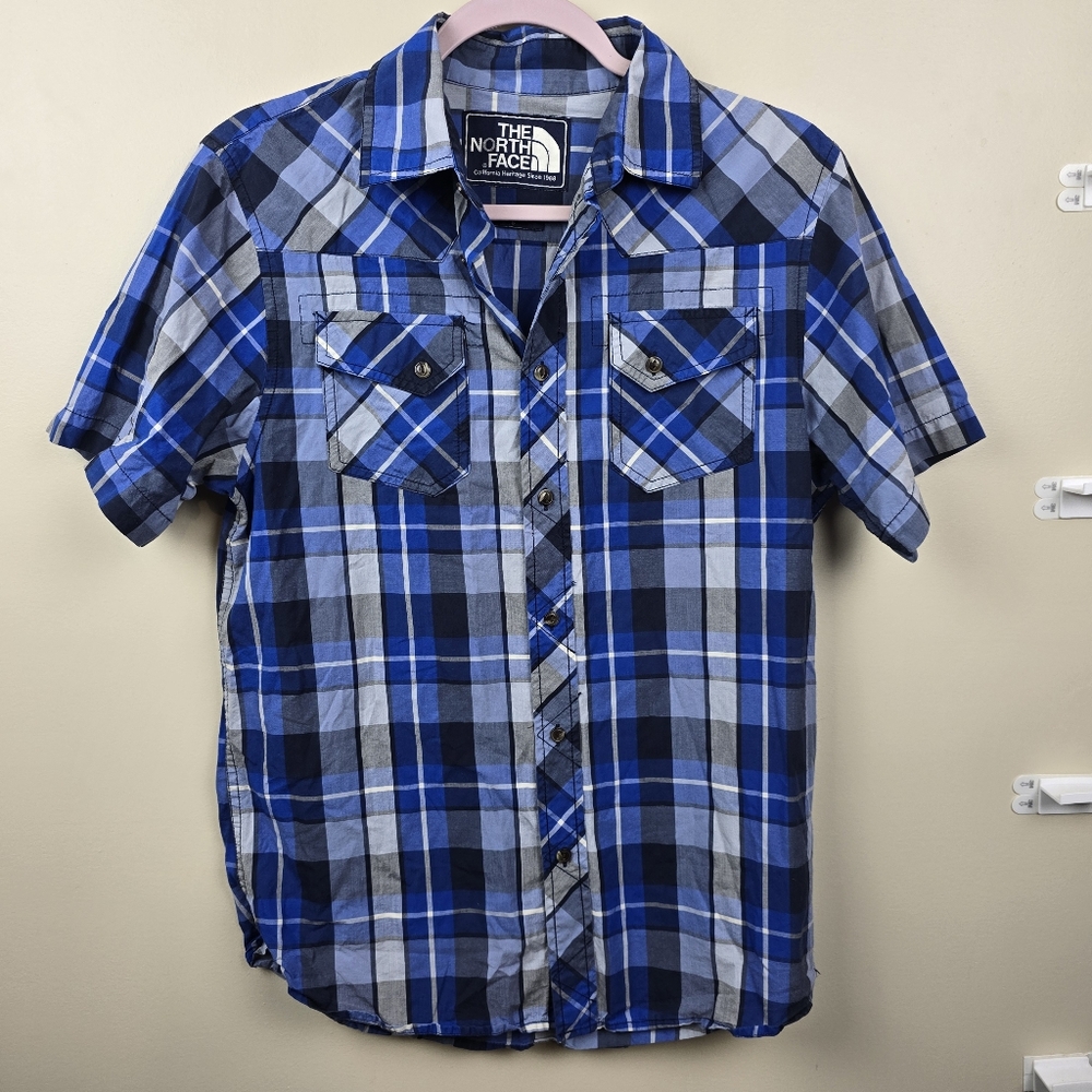 The North Face Men's Blue Plaid Shirt  Size S